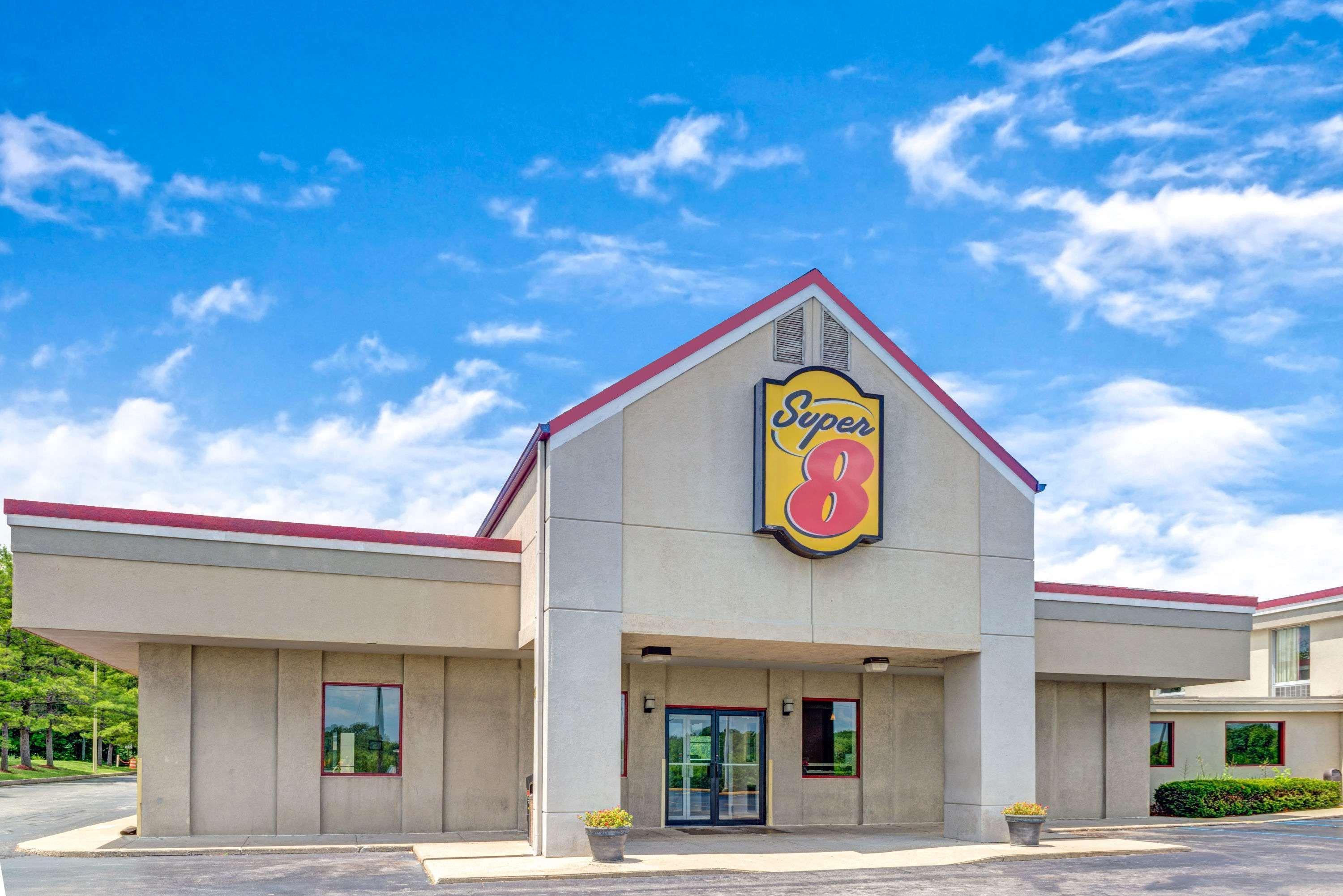 Мотель Super 8 By Wyndham Indianapolis South Экстерьер фото